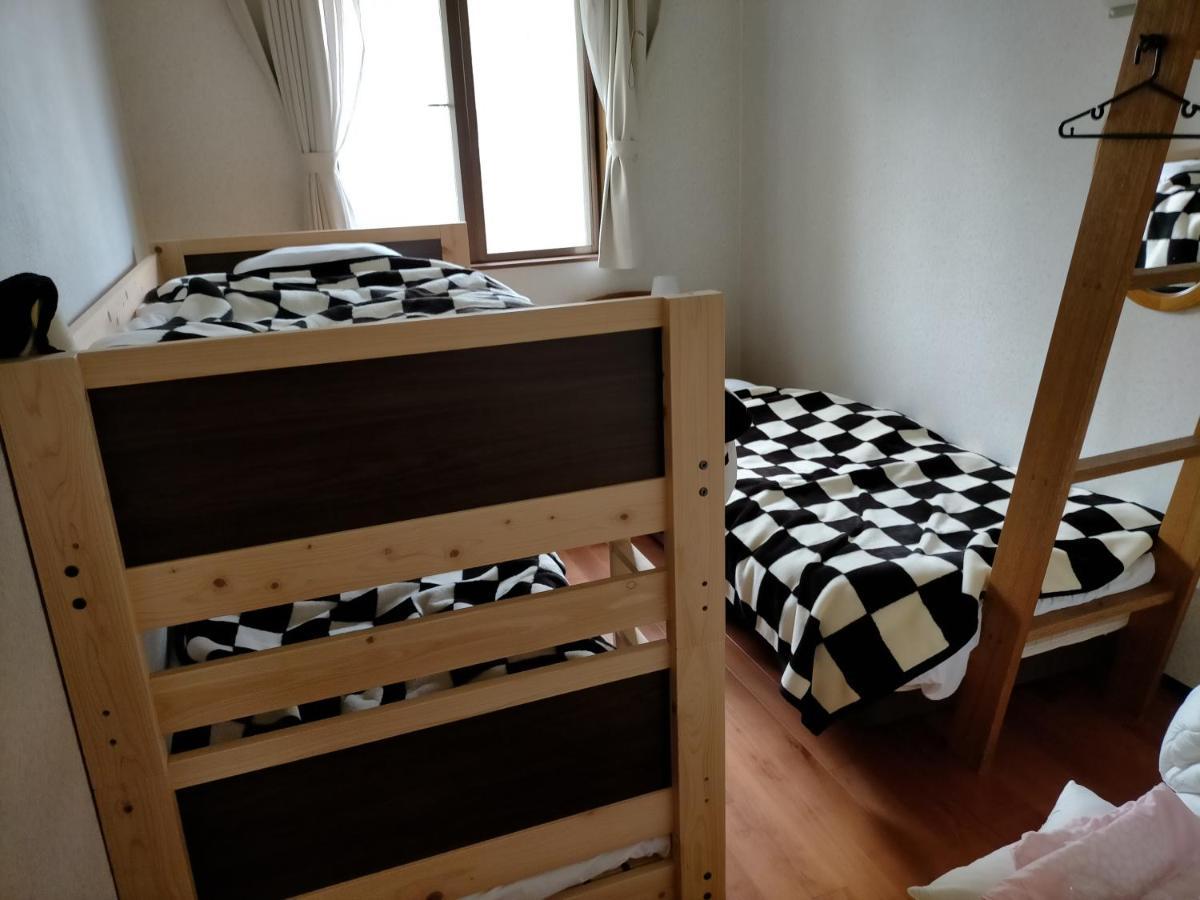Guesthouse Aozora Blue Sky Myoko Exterior photo