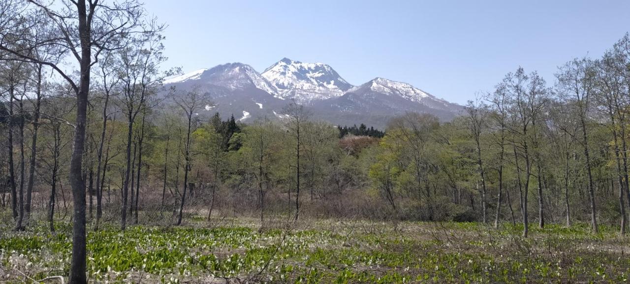 Guesthouse Aozora Blue Sky Myoko Exterior photo